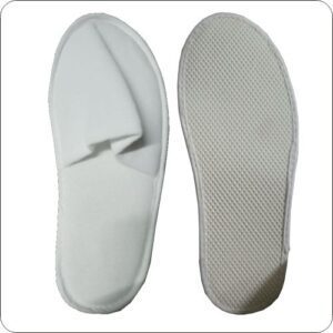 SAMPLE – Disposable Hotel Room Slipper – Close Toe 5mm Sole